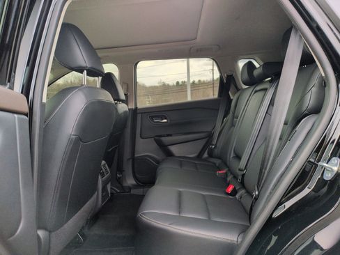 Used 2023 Nissan Rogue SL image 15