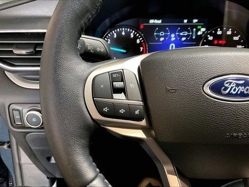 Certified 2024 Ford Explorer XLT w/ Equipment Group 202A AWD/4WD image 17