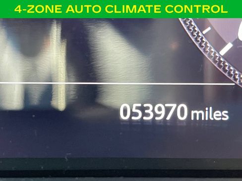 Used 2019 Land Rover Range Rover Sport SVR AWD/4WD image 21