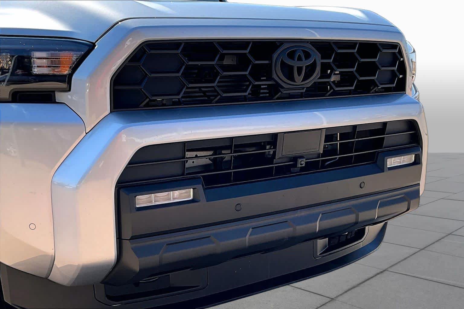 Used 2025 Toyota 4Runner TRD Off-Road AWD/4WD image 27