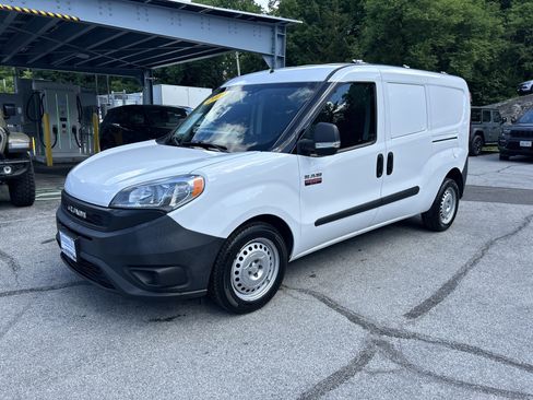 Used 2019 RAM ProMaster City Tradesman FWD image 1