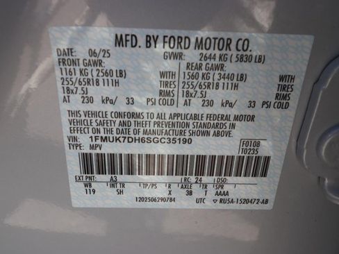 Certified 2025 Ford Explorer Active w/ Active Comfort Package RWD image 26