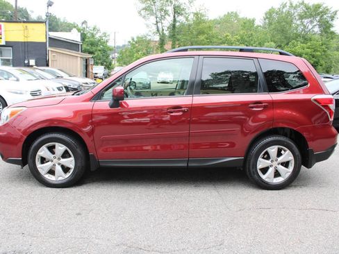 Used 2015 Subaru Forester 2.5i Premium AWD/4WD image 12