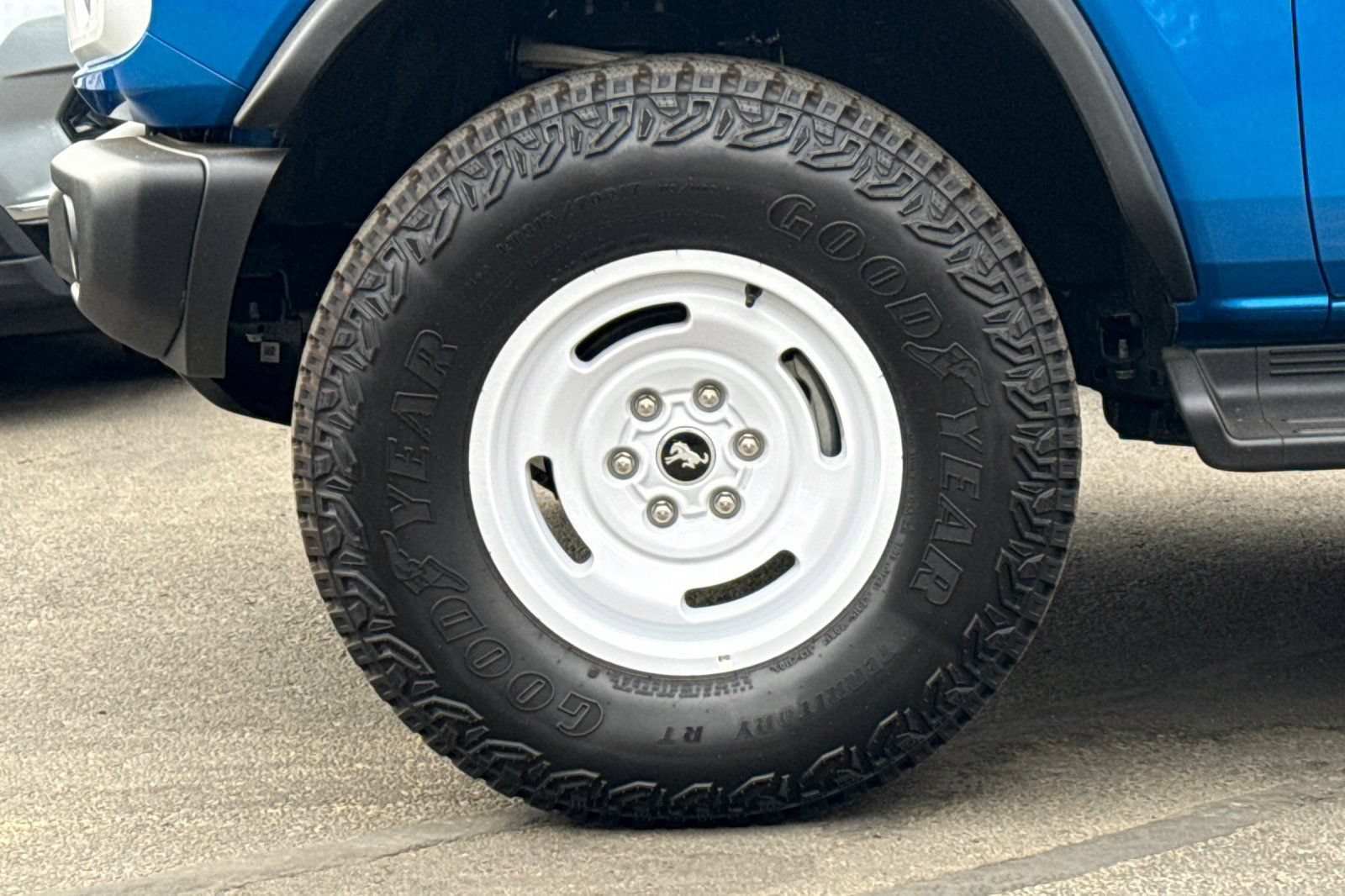 Used 2026 Ford Bronco Heritage Edition AWD/4WD image 27