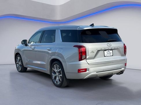 Used 2021 Hyundai Palisade Limited FWD image 3