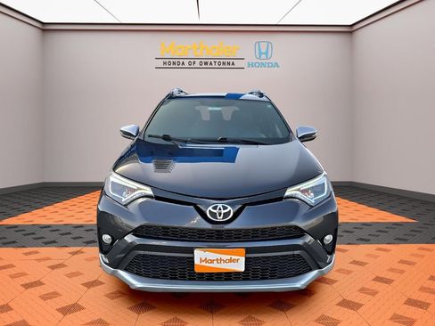Used 2016 Toyota RAV4 SE image 8