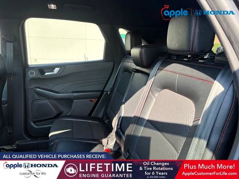 Used 2023 Ford Escape ST-Line Select w/ Tech Pack #2 AWD/4WD image 5