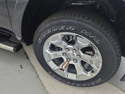 New 2026 RAM 1500 Big Horn AWD/4WD image 33