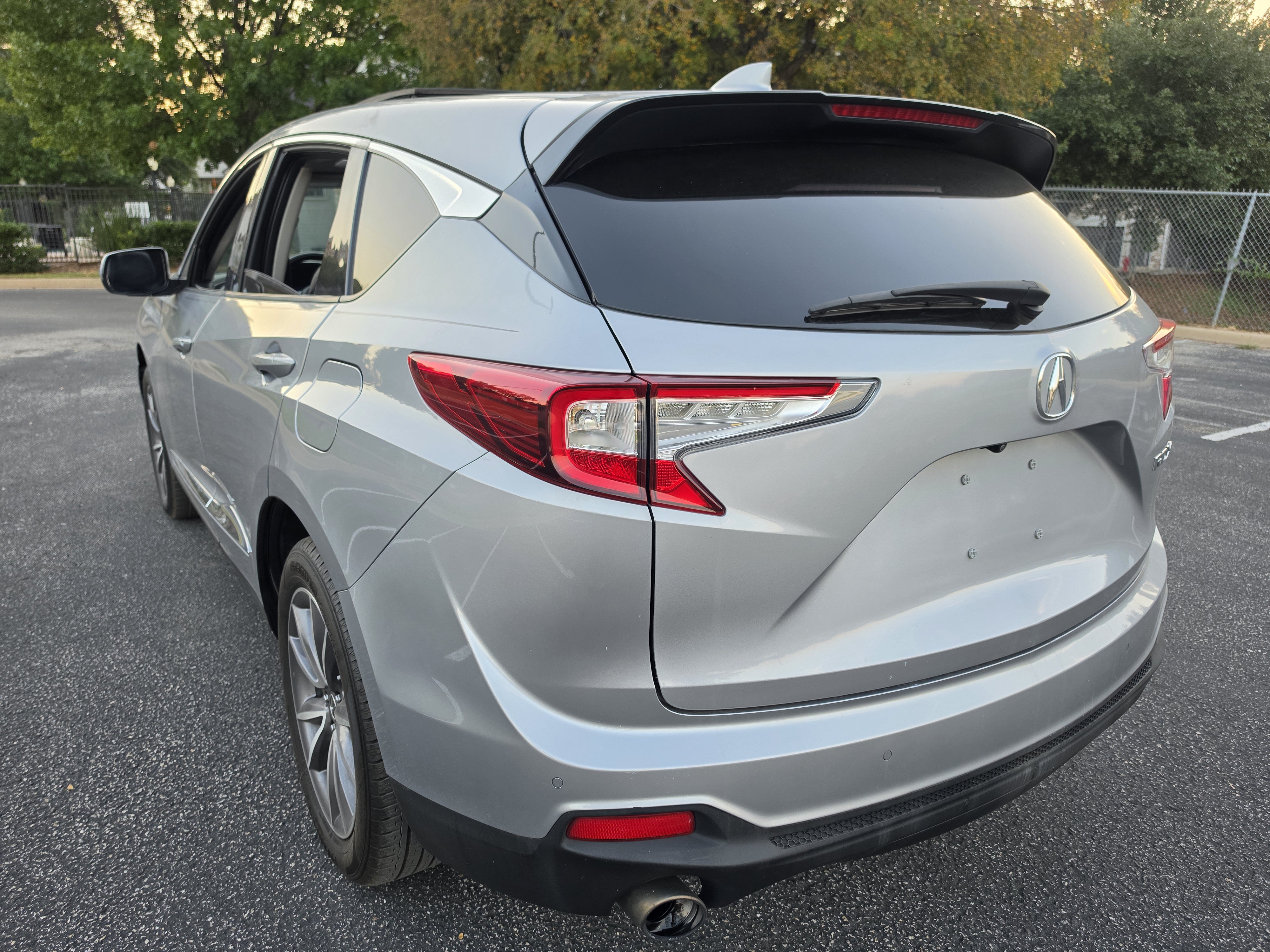 Used 2020 Acura RDX w/ Technology Package FWD image 5