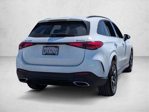 Certified 2025 Mercedes-Benz GLC 300 4MATIC image 5