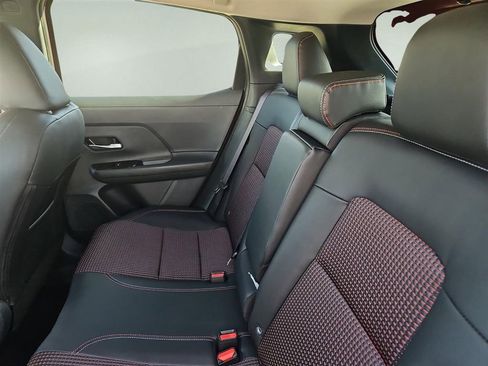 New 2026 Nissan Kicks SR image 16