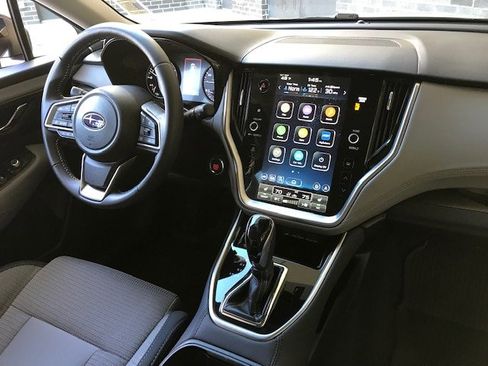 Certified 2025 Subaru Outback Premium w/ Popular Package #1A image 8