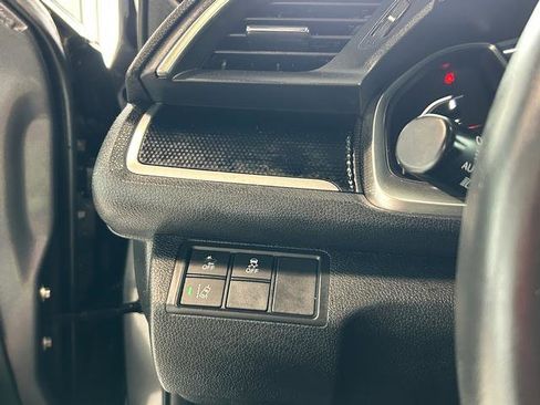 Used 2019 Honda Civic Sport image 18