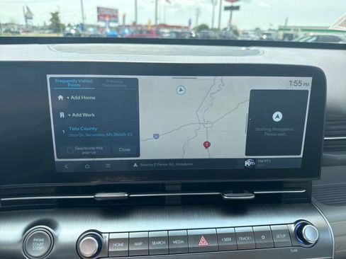 Used 2024 Hyundai Kona SEL w/ Convenience Package image 17