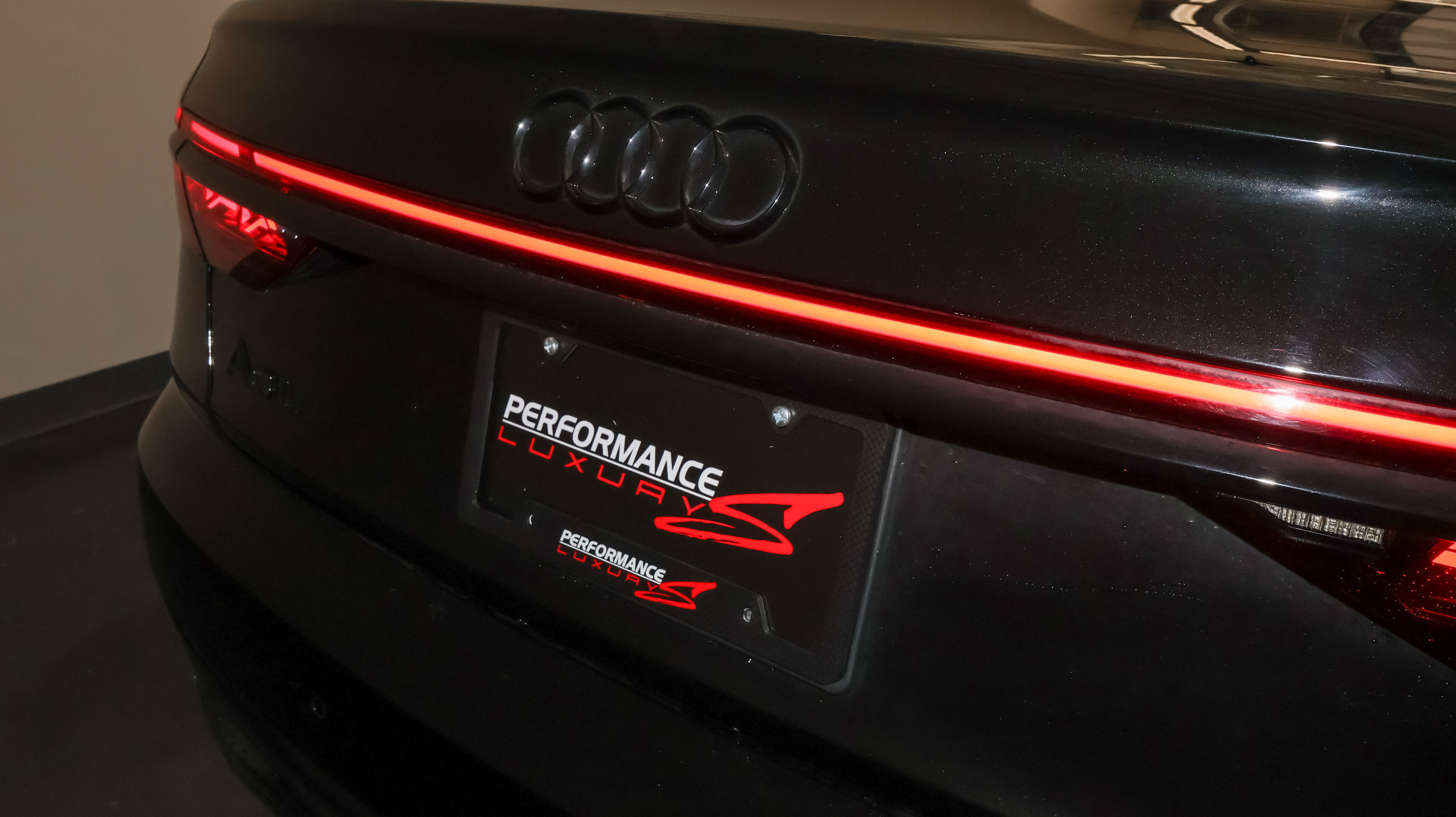 Used 2022 Audi A8 L 3.0T w/ Executive Package AWD/4WD image 43