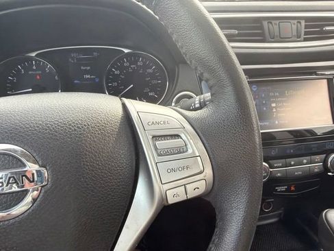 Used 2016 Nissan Rogue SL w/ SL Premium Package AWD/4WD image 12