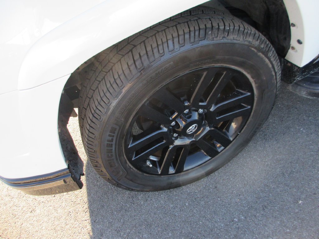 Used 2021 Toyota 4Runner Nightshade AWD/4WD image 13