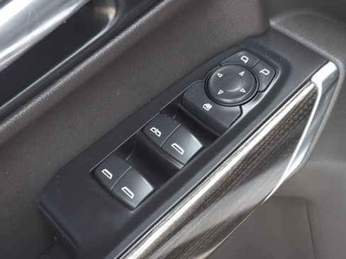 Used 2021 Chevrolet Silverado 1500 LT w/ All Star Edition Plus image 24