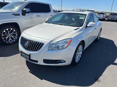 Used 2013 Buick Regal Premium FWD image 1