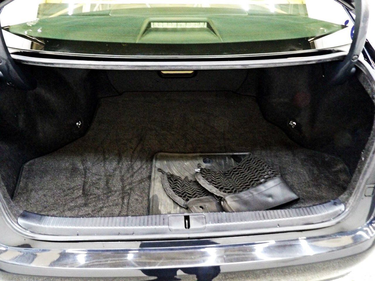 Used 2015 Lexus ES 350 w/ Luxury Package FWD image 13