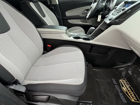 Used 2011 Chevrolet Equinox LT w/ Driver Convenience Package image 10