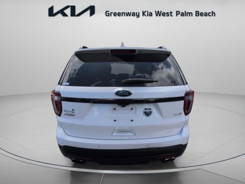 Used 2017 Ford Explorer Sport w/ Equipment Group 401A image 7