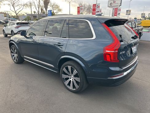 Used 2024 Volvo XC90 B6 Ultimate w/ Protection Package Premier image 5