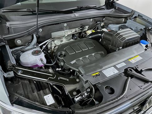 New 2025 Volkswagen Atlas Cross Sport SE image 26