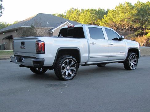 Used 2016 GMC Sierra 1500 SLT w/ SLT Preferred Package image 6