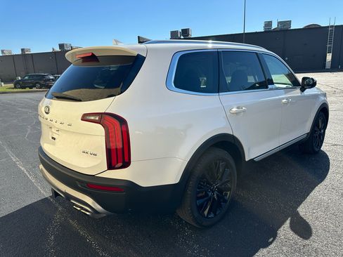 Used 2020 Kia Telluride SX w/ Towing Package image 5