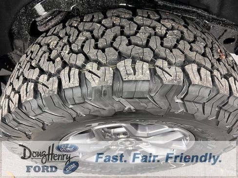 New 2025 Ford Bronco Badlands image 20