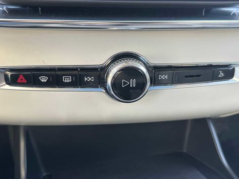 New 2026 Volvo XC90 B6 Ultra image 34