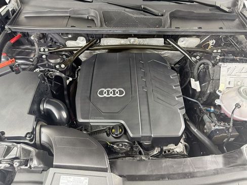Used 2021 Audi Q5 2.0T Premium Plus w/ Premium Plus Package AWD/4WD image 32