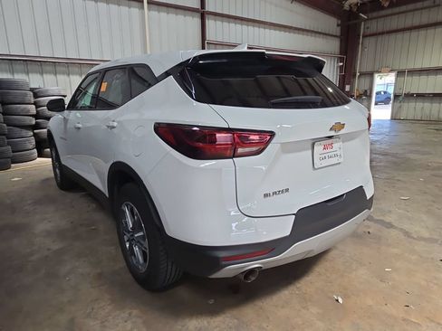 Used 2025 Chevrolet Blazer LT FWD image 7