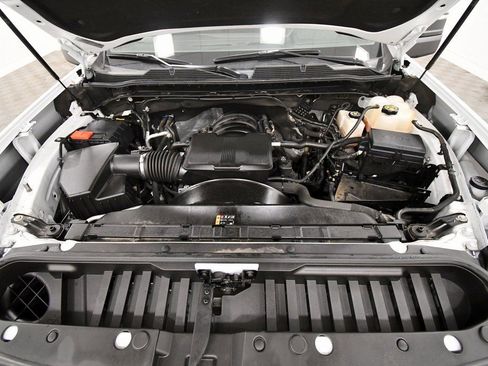 Used 2024 Chevrolet Silverado 2500 LT w/ Convenience Package image 12