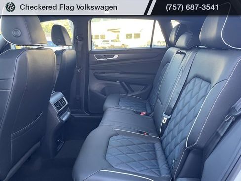 New 2026 Volkswagen Atlas Cross Sport SEL Premium R-Line image 27