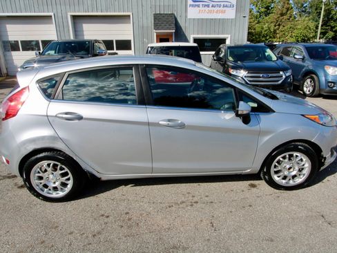 Used 2014 Ford Fiesta Titanium image 7