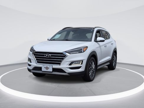 Used 2020 Hyundai Tucson Ultimate w/ Cargo Package AWD/4WD image 3
