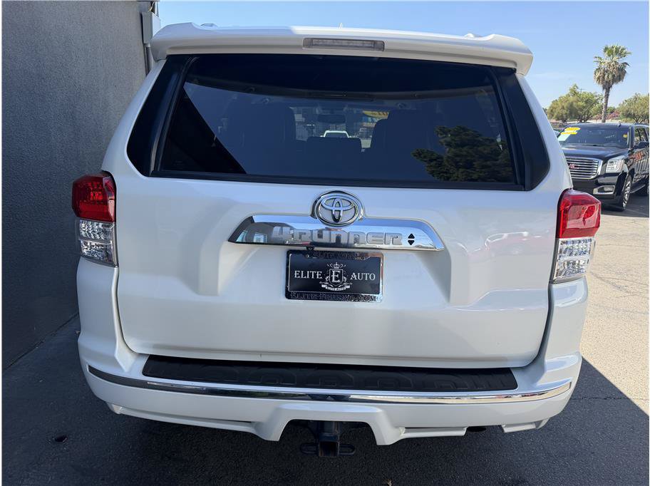 Used 2012 Toyota 4Runner Limited AWD/4WD image 5