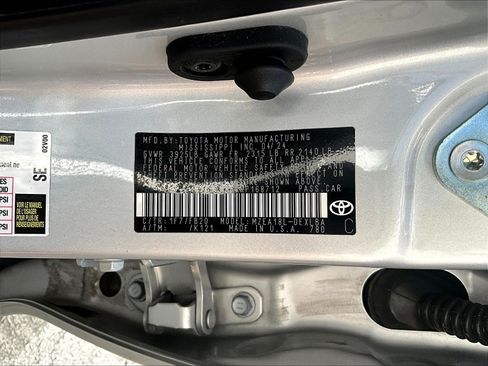 Used 2024 Toyota Corolla LE FWD image 19