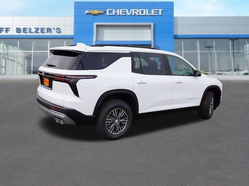 New 2026 Chevrolet Traverse LT w/ Driver Confidence Package image 3