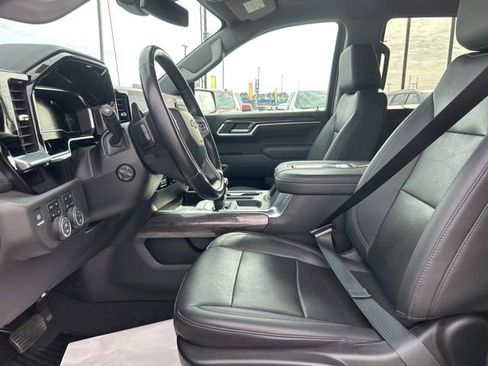 Used 2022 Chevrolet Silverado 1500 LTZ w/ LTZ Convenience Package II image 15