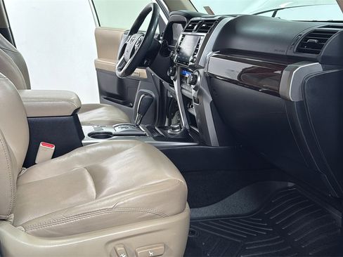 Used 2022 Toyota 4Runner Limited image 19