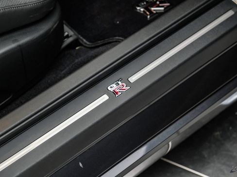 Used 2009 Nissan GT-R Premium AWD/4WD image 63