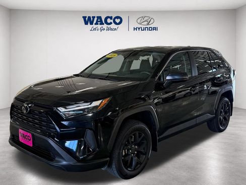 Used 2025 Toyota RAV4 LE FWD image 3