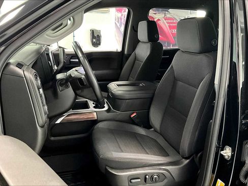 Used 2022 Chevrolet Silverado 1500 RST image 9