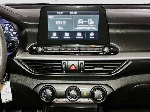 Used 2021 Kia Forte LXS FWD image 14