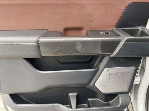 Used 2023 Ford F150 Lariat w/ Equipment Group 502A High AWD/4WD image 14