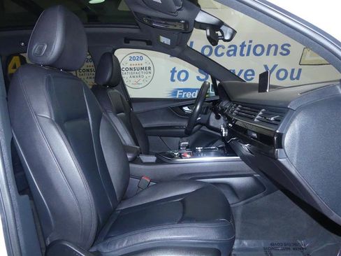 Used 2019 Audi Q7 3.0T Premium w/ Convenience Package image 9