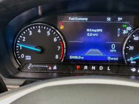 Used 2022 Ford Explorer Limited w/ Equipment Group 301A AWD/4WD image 12